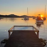 Strandhaus Hela - Bain- Zut - Kornati By Interhome