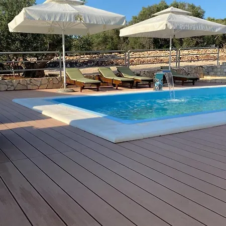 Apartman Strandhaus Hela - Bain- Zut - Kornati By Interhome
