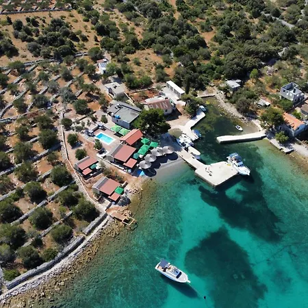 Strandhaus Hela - Bain- Zut - Kornati By Interhome Apartman Pristanisce