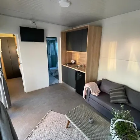 Strandhaus Hela - Bain- Zut - Kornati By Interhome Daire Pristanisce