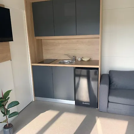 Strandhaus Hela - Bain- Zut - Kornati By Interhome Daire