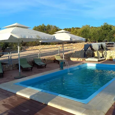 Strandhaus Hela - Bain- Zut - Kornati By Interhome Apartman *