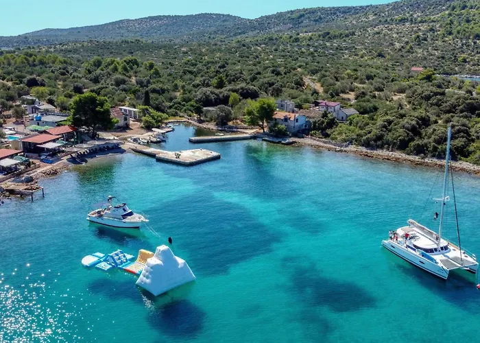 דירה Strandhaus Hela - Bain- Zut - Kornati By Interhome Pristanisce