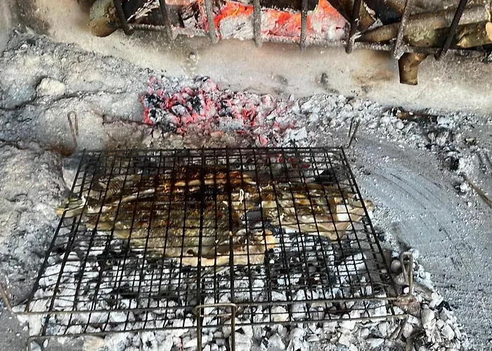 Strandhaus Hela - Bain- Zut - Kornati By Interhome