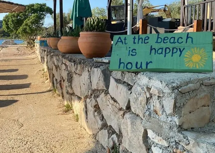 דירה Strandhaus Hela - Bain- Zut - Kornati By Interhome Pristanisce